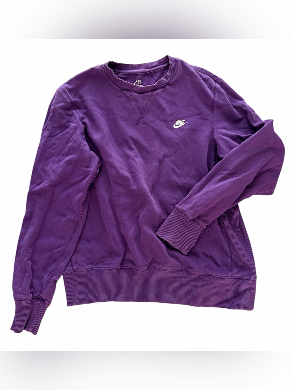Vintage Nike womens Purple Crewneck Sweatshirt